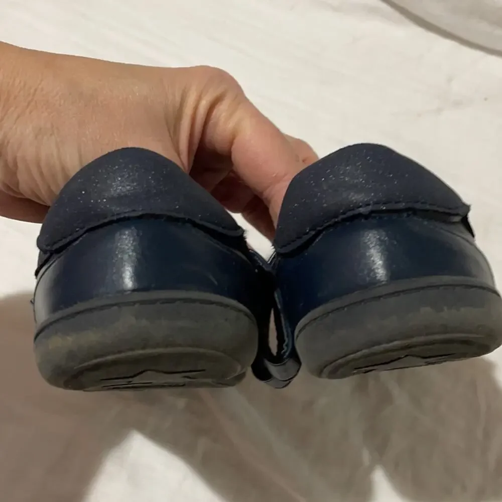 Tucker & Tate navy maryjane 12.5 LOVE in gold on each foot worn a time or two